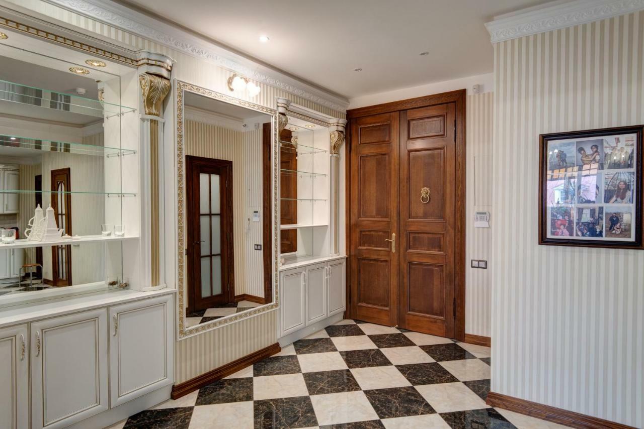 Dandelion Apartment Vecpilsetas Рига Экстерьер фото