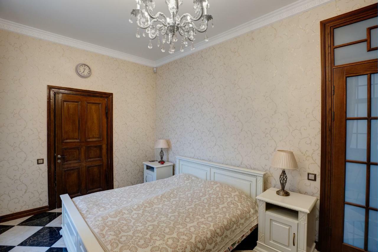 Dandelion Apartment Vecpilsetas Рига Экстерьер фото