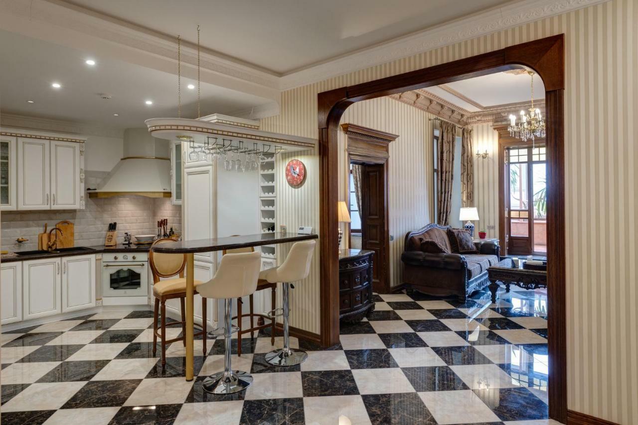Dandelion Apartment Vecpilsetas Рига Экстерьер фото